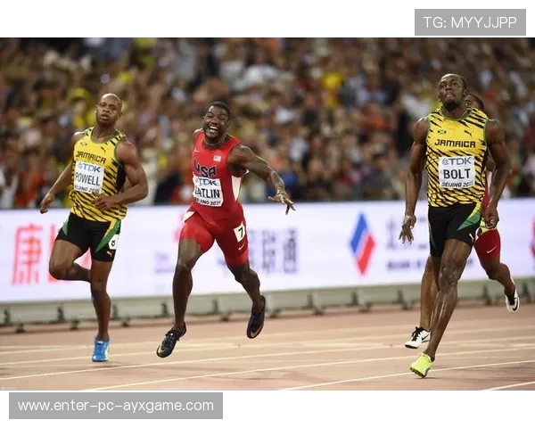 田径百米大战再破神话,纪录保持者惊险夺冠 田径百米大战再破神话,纪录保持者惊险夺冠