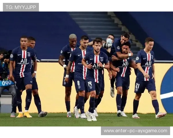 巴黎锋线连线成功,法甲争冠格局紧张 巴黎锋线连线成功,法甲争冠格局紧张